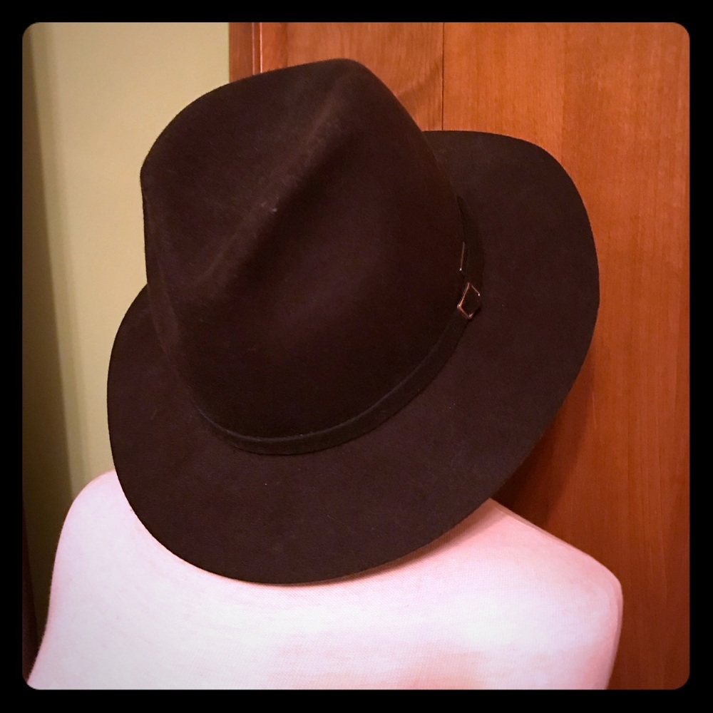 Delux Brown Wool Hat (57 cm)